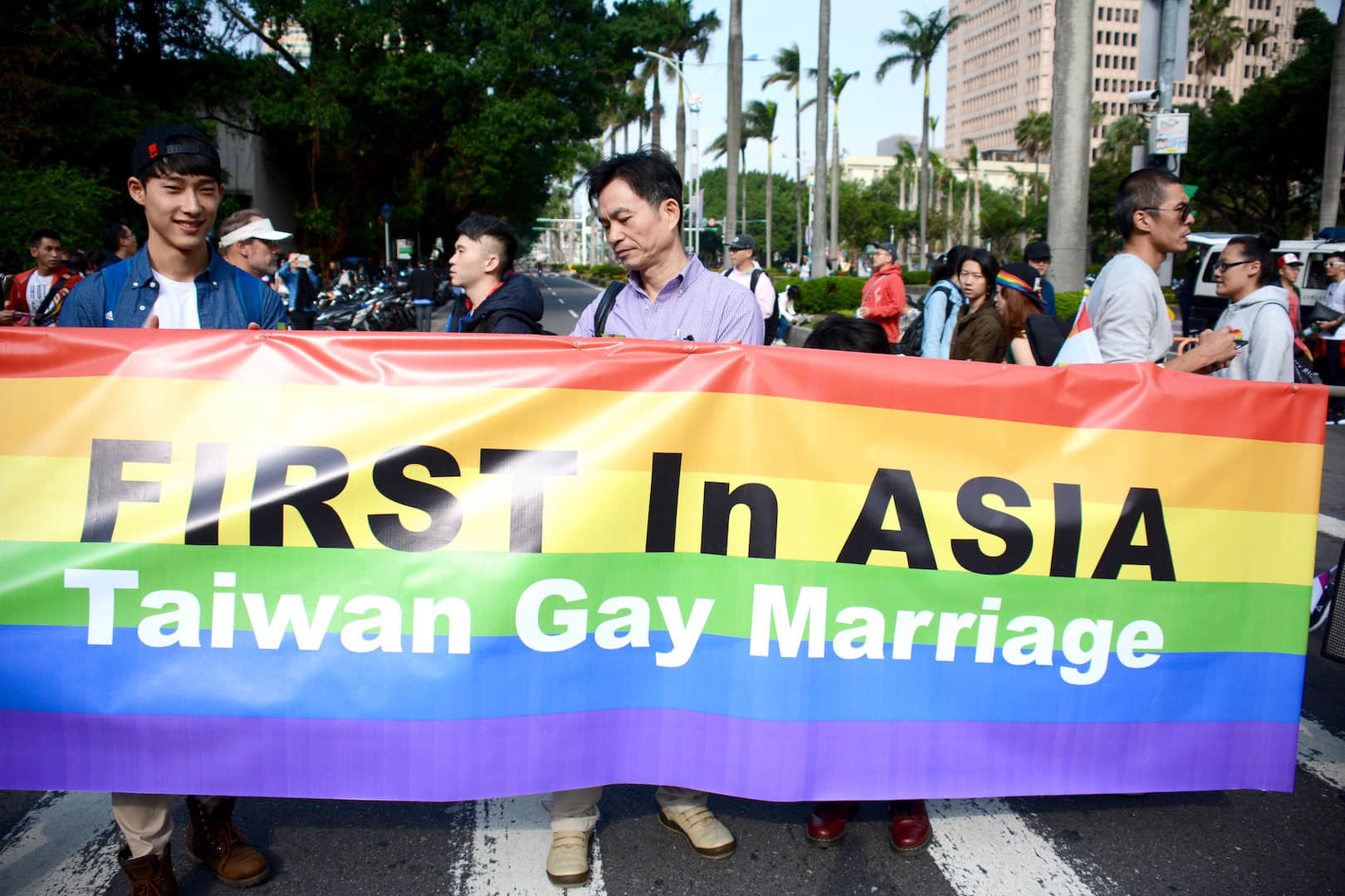 台湾省同婚周年前夕，超过3500对同志配偶登记结婚 -3