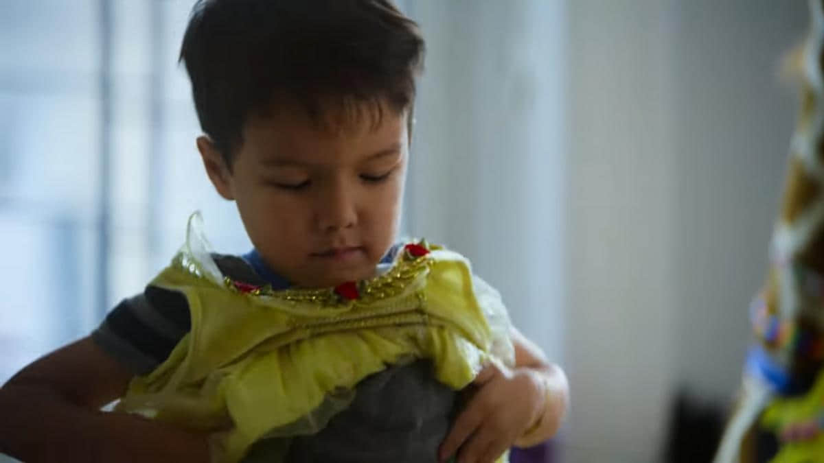在光谱中流动的孩子：Apple TV+纪录片《宝宝落地两千天》触动家长们对孩童的性别教育意识 -3