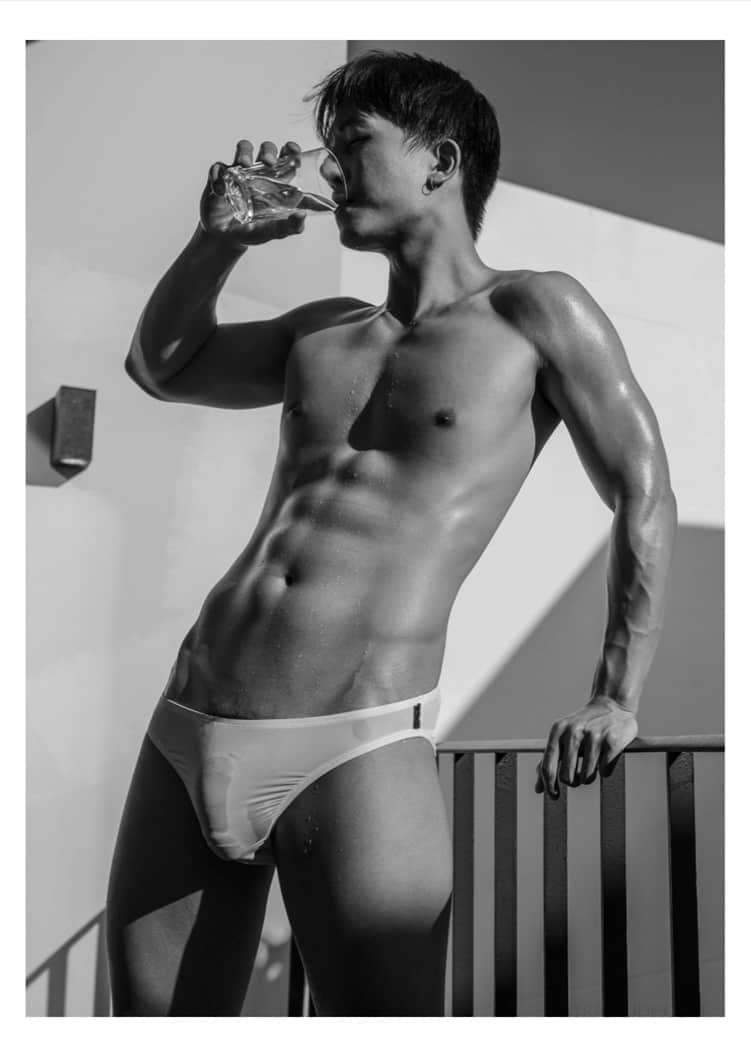 HUNGER HOMME no.10 | Karn Supachat-NICEGAY